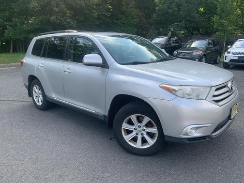 2013 Toyota Highlander Base Plus