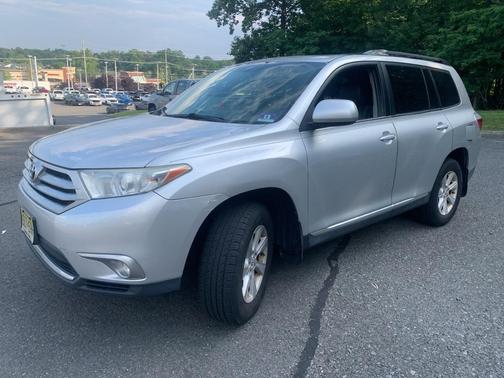 2013 Toyota Highlander Base Plus