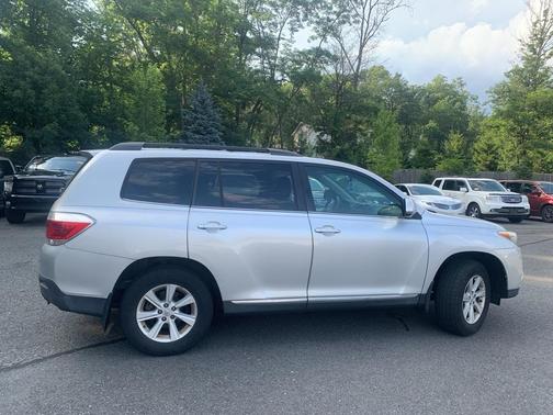 2013 Toyota Highlander Base Plus