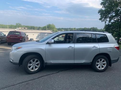 2013 Toyota Highlander Base Plus