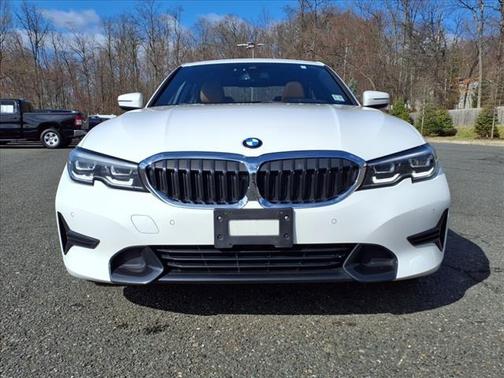 2022 BMW 330 i xDrive