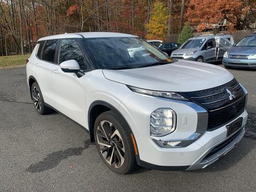 2022 Mitsubishi Outlander 