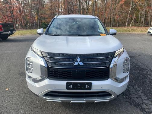 2022 Mitsubishi Outlander 