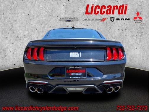2022 Ford Mustang Mach 1
