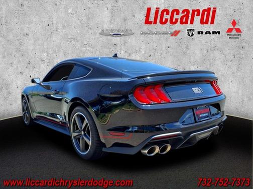 2022 Ford Mustang Mach 1