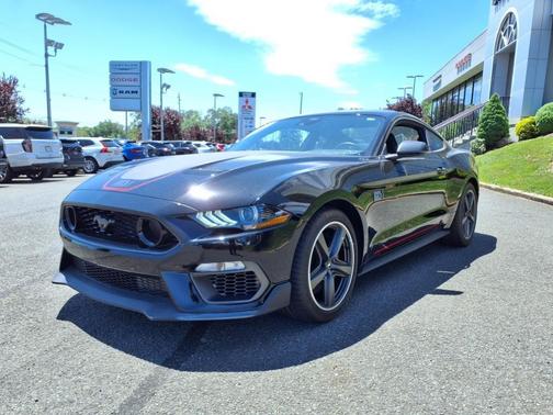 2022 Ford Mustang Mach 1