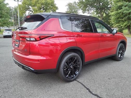 2024 Mitsubishi Outlander
