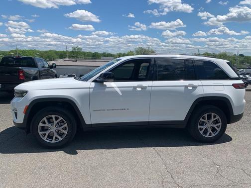 2022 Jeep Grand Cherokee Limited