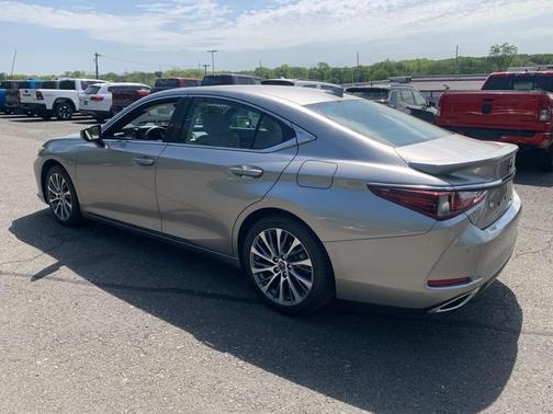 2021 Lexus ES 350 Base