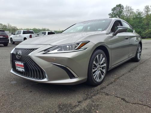 2021 Lexus ES 350 Base