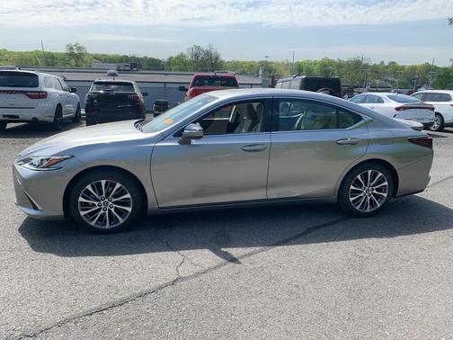 2021 Lexus ES 350 Base