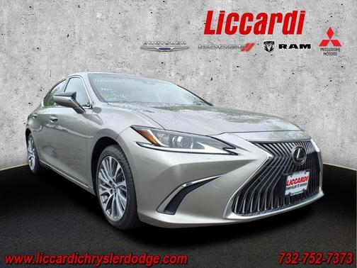 2021 Lexus ES 350 Base