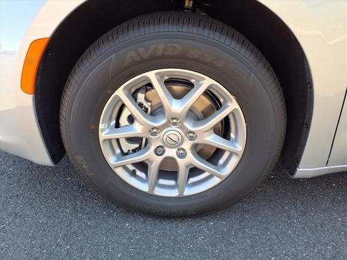 2026 Chrysler Voyager LX