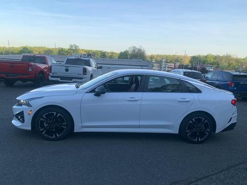 2024 Kia K5 GT-Line