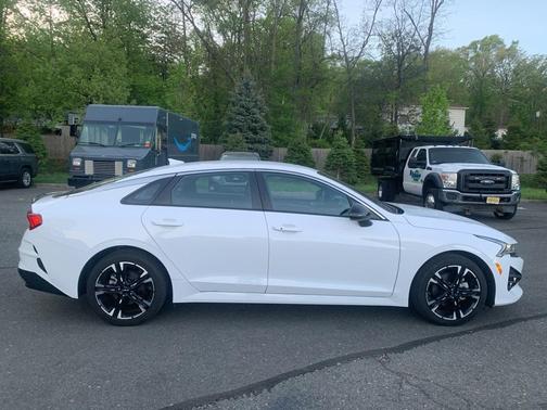 2024 Kia K5 GT-Line