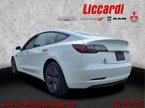2022 Tesla Model 3 Base