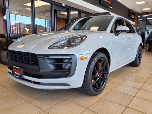 2022 Porsche Macan GTS