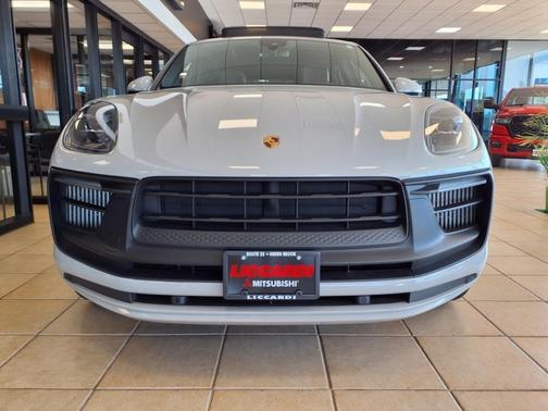 2022 Porsche Macan GTS