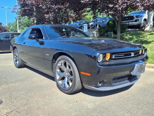 2017 Dodge Challenger R/T