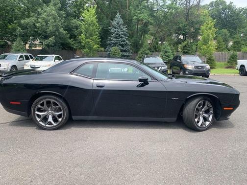 2017 Dodge Challenger R/T