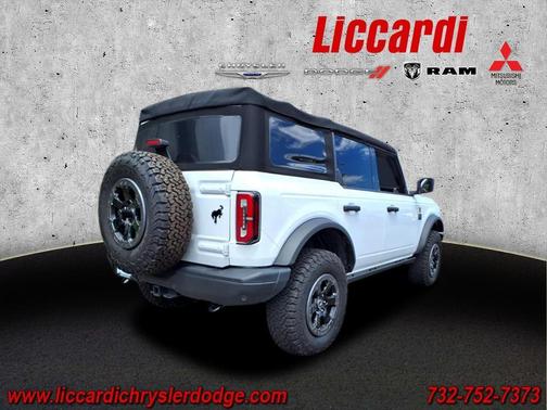 2022 Ford Bronco Badlands