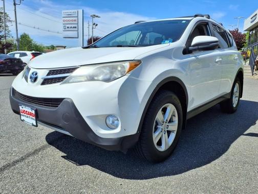 2014 Toyota RAV4 XLE