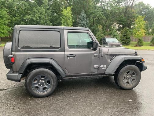 2018 Jeep Wrangler Sport