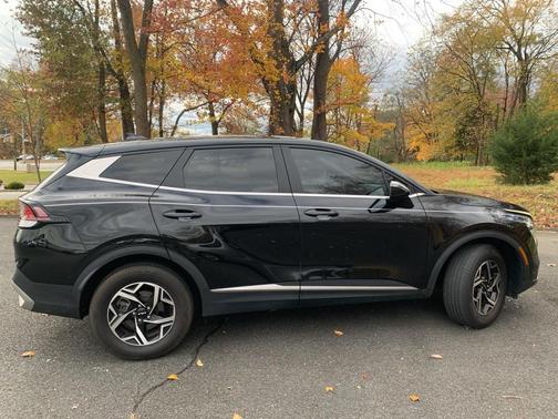 2023 Kia Sportage LX