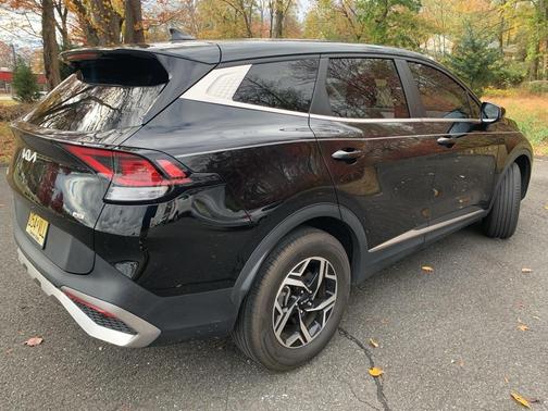 2023 Kia Sportage LX