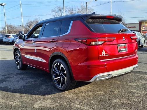 2025 Mitsubishi Outlander PHEV