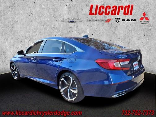 2022 Honda Accord Sport SE