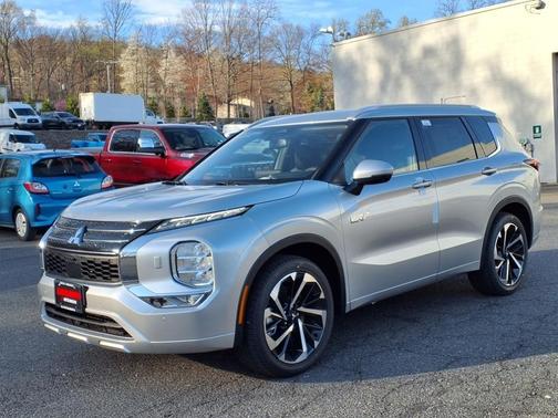 2025 Mitsubishi Outlander PHEV