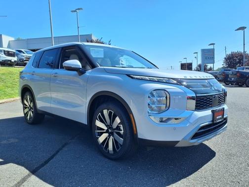 2025 Mitsubishi Outlander