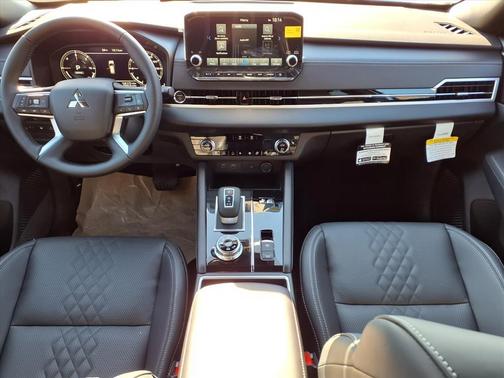 2025 Mitsubishi Outlander PHEV SEL