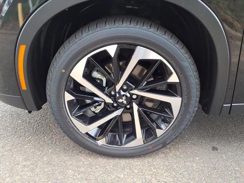 2025 Mitsubishi Outlander PHEV SE