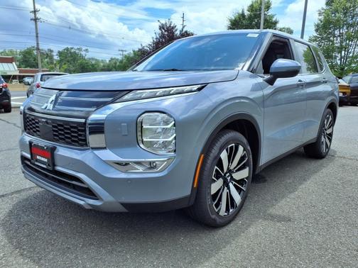 2025 Mitsubishi Outlander