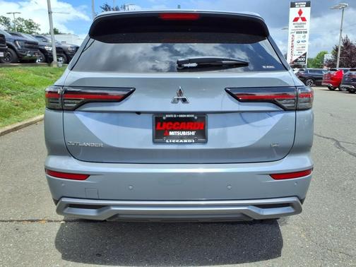 2025 Mitsubishi Outlander