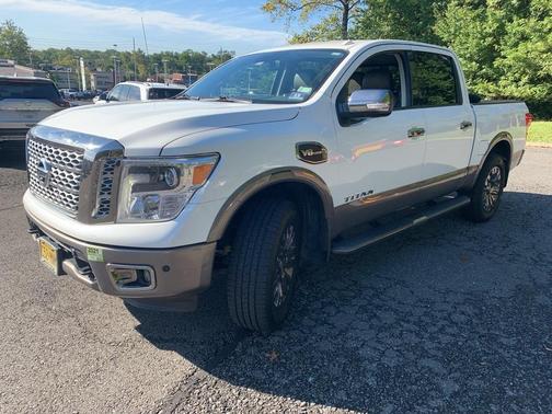 2017 Nissan Titan Platinum Reserve
