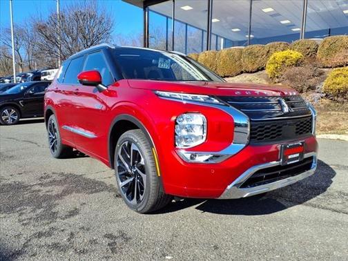2025 Mitsubishi Outlander PHEV