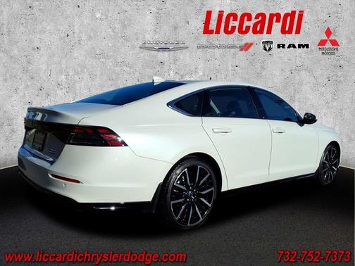 2023 Honda Accord Hybrid Touring