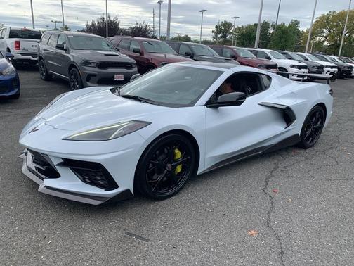 2020 Chevrolet Corvette Stingray w/3LT