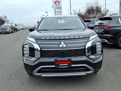 2025 Mitsubishi Outlander 