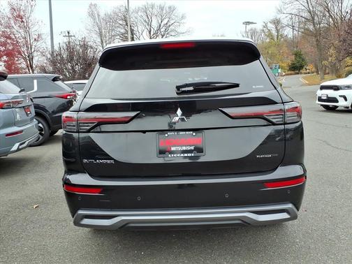 2025 Mitsubishi Outlander 