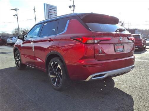2025 Mitsubishi Outlander PHEV