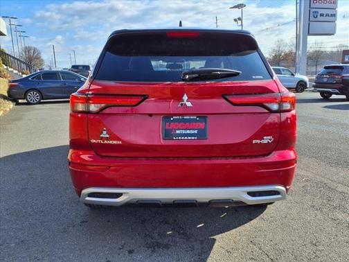 2025 Mitsubishi Outlander PHEV