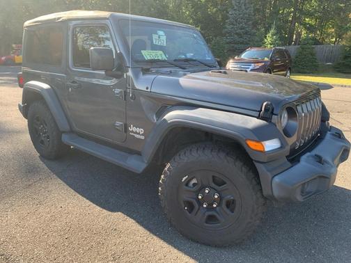 2019 Jeep Wrangler Sport