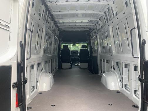 2025 Mercedes-Benz Sprinter 2500 170 WB