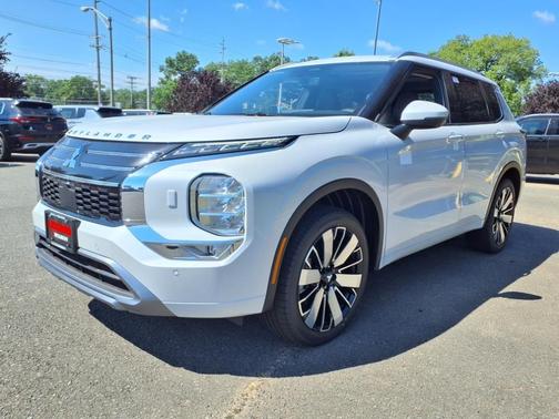 2025 Mitsubishi Outlander