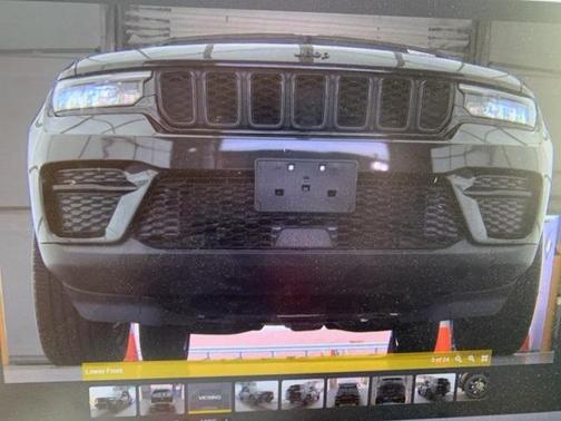 2022 Jeep Grand Cherokee Altitude