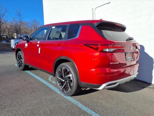2025 Mitsubishi Outlander PHEV SE